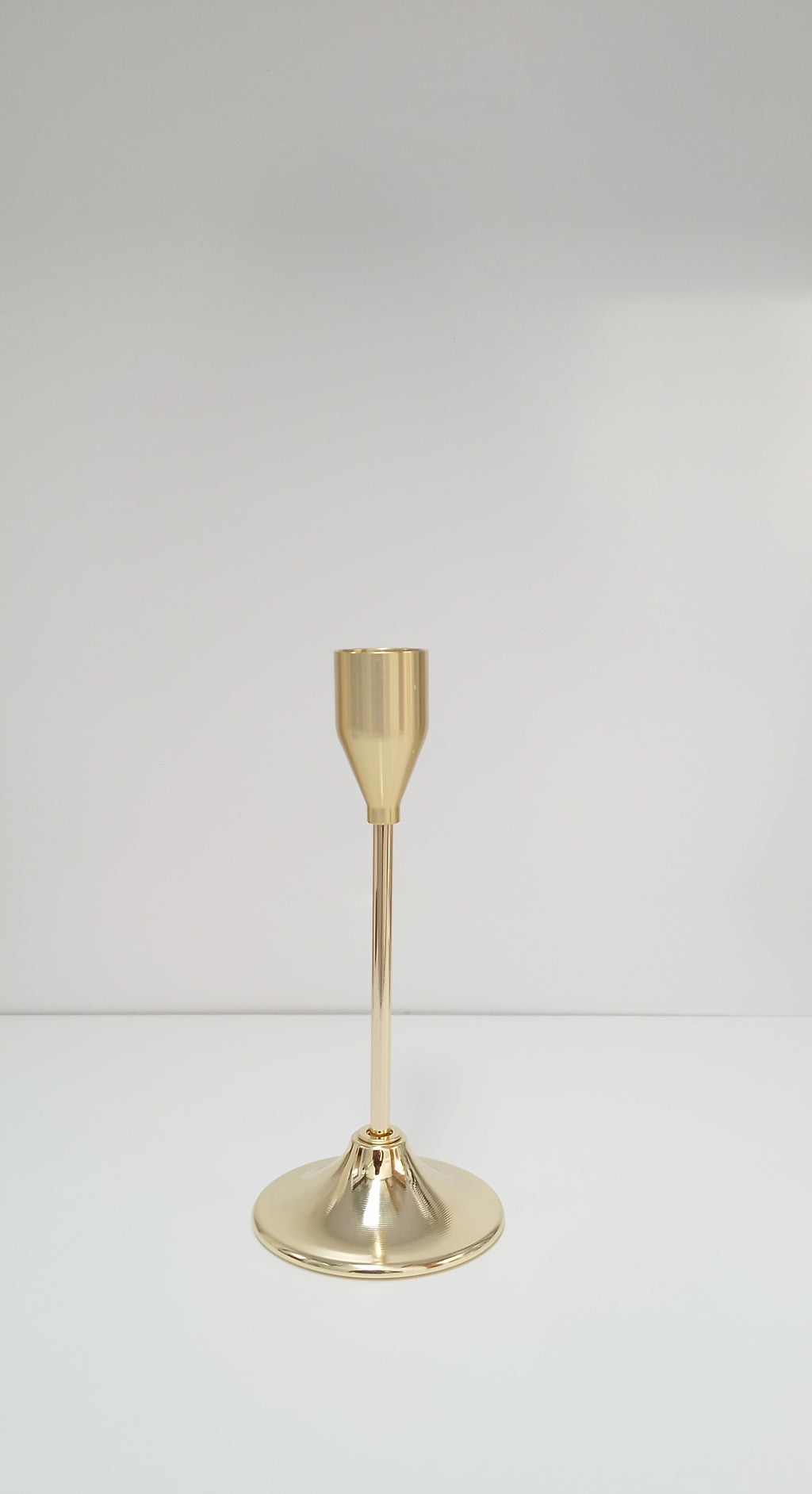 Gold Candle Holders(A Set of 3)